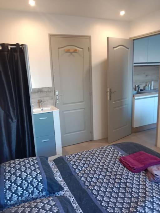 Insolite 22 Chambéry Buitenkant foto